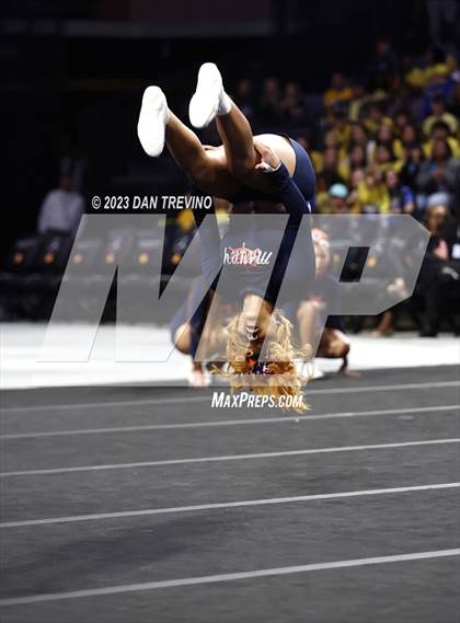 Thumbnail 2 in VHSL State Cheer Competition (Class 5) photogallery.
