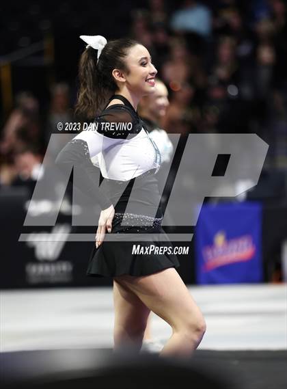 Thumbnail 3 in VHSL State Cheer Competition (Class 5) photogallery.