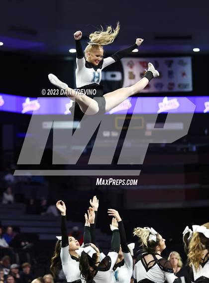 Thumbnail 3 in VHSL State Cheer Competition (Class 5) photogallery.
