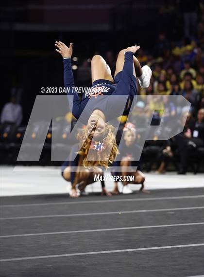 Thumbnail 2 in VHSL State Cheer Competition (Class 5) photogallery.