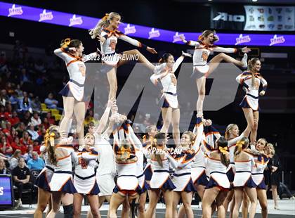Thumbnail 2 in VHSL State Cheer Competition (Class 5) photogallery.
