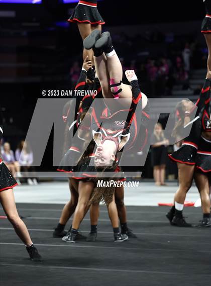 Thumbnail 2 in VHSL State Cheer Competition (Class 5) photogallery.