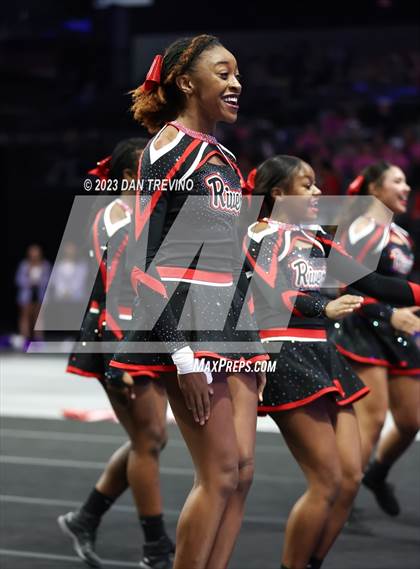 Thumbnail 2 in VHSL State Cheer Competition (Class 5) photogallery.