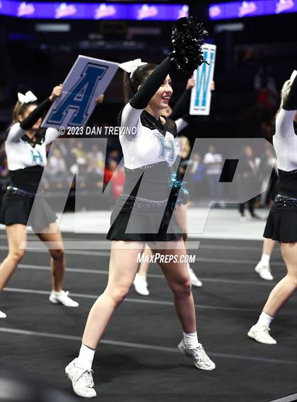 Thumbnail 3 in VHSL State Cheer Competition (Class 5) photogallery.