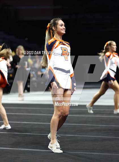 Thumbnail 3 in VHSL State Cheer Competition (Class 5) photogallery.
