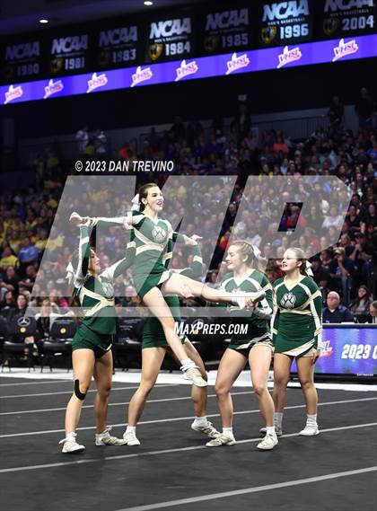 Thumbnail 3 in VHSL State Cheer Competition (Class 5) photogallery.