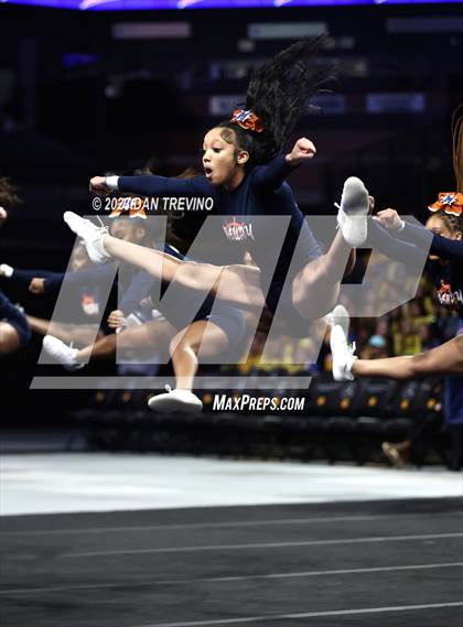 Thumbnail 2 in VHSL State Cheer Competition (Class 5) photogallery.