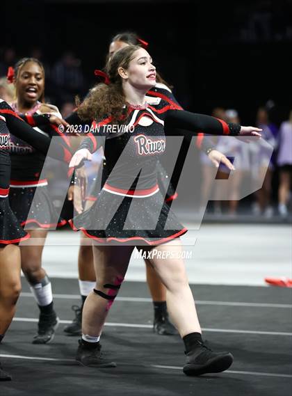 Thumbnail 2 in VHSL State Cheer Competition (Class 5) photogallery.
