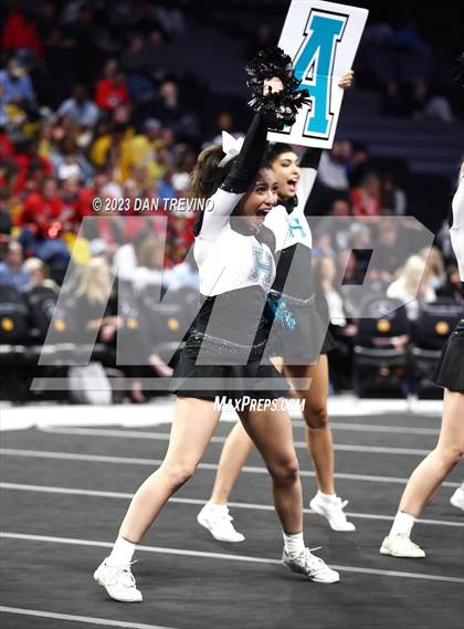 Thumbnail 2 in VHSL State Cheer Competition (Class 5) photogallery.