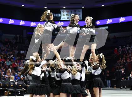 Thumbnail 3 in VHSL State Cheer Competition (Class 5) photogallery.