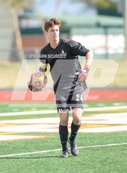 Thumbnail 2 in Brophy College Prep vs. Chaparral (AIA 6A Semifinal) photogallery.