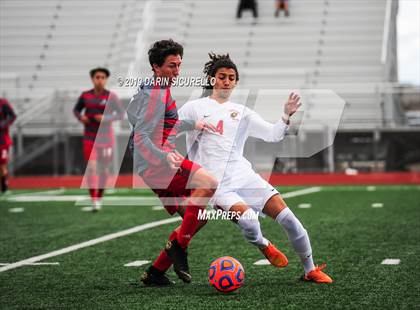 Thumbnail 2 in Brophy College Prep vs. Chaparral (AIA 6A Semifinal) photogallery.