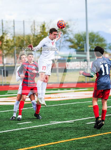 Thumbnail 2 in Brophy College Prep vs. Chaparral (AIA 6A Semifinal) photogallery.