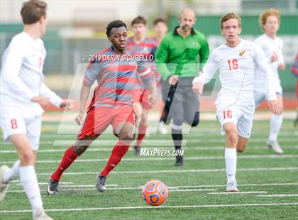 Thumbnail 3 in Brophy College Prep vs. Chaparral (AIA 6A Semifinal) photogallery.