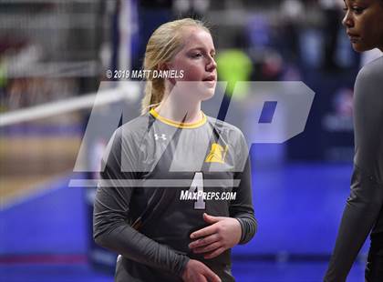Thumbnail 2 in Mead vs. Thomas Jefferson (CHSAA 4A Playoff) photogallery.