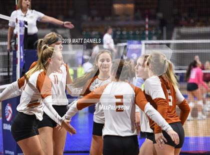 Thumbnail 2 in Mead vs. Thomas Jefferson (CHSAA 4A Playoff) photogallery.