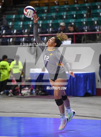 Thumbnail 3 in Mead vs. Thomas Jefferson (CHSAA 4A Playoff) photogallery.