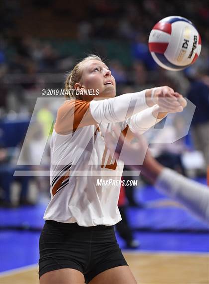 Thumbnail 2 in Mead vs. Thomas Jefferson (CHSAA 4A Playoff) photogallery.