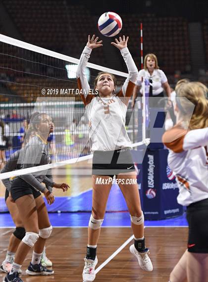Thumbnail 3 in Mead vs. Thomas Jefferson (CHSAA 4A Playoff) photogallery.