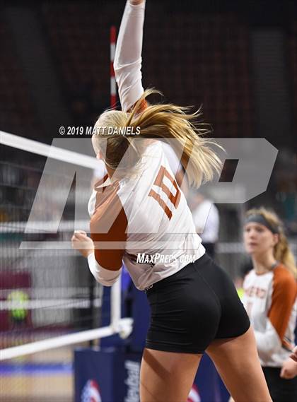 Thumbnail 1 in Mead vs. Thomas Jefferson (CHSAA 4A Playoff) photogallery.
