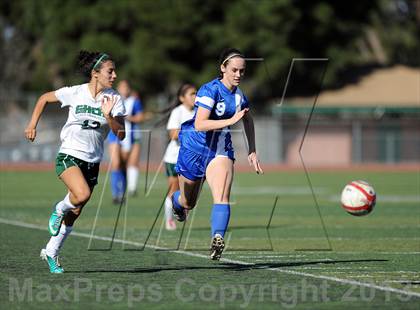 Thumbnail 2 in Granada Hills Charter vs Agoura photogallery.