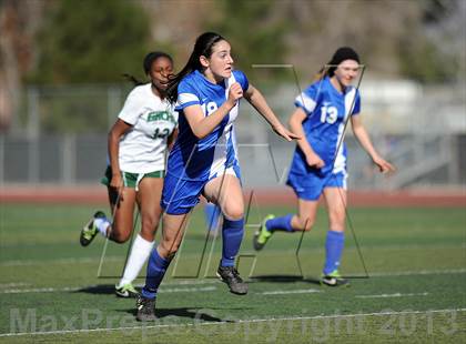 Thumbnail 2 in Granada Hills Charter vs Agoura photogallery.