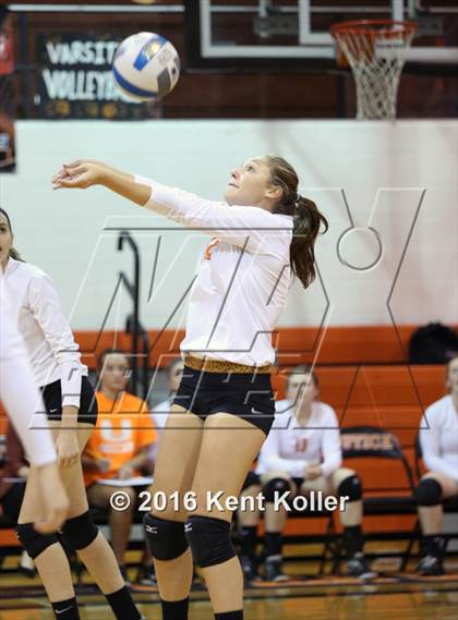 Thumbnail 3 in Utica Ford @ Utica photogallery.
