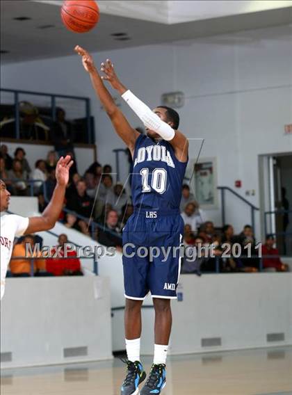 Thumbnail 2 in Alemany vs. Loyola (The Tournament) photogallery.