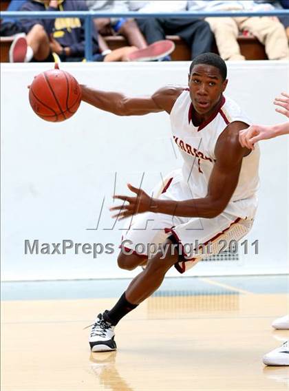 Thumbnail 2 in Alemany vs. Loyola (The Tournament) photogallery.