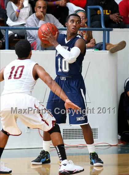 Thumbnail 2 in Alemany vs. Loyola (The Tournament) photogallery.