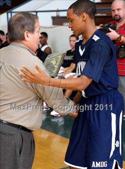 Thumbnail 3 in Alemany vs. Loyola (The Tournament) photogallery.