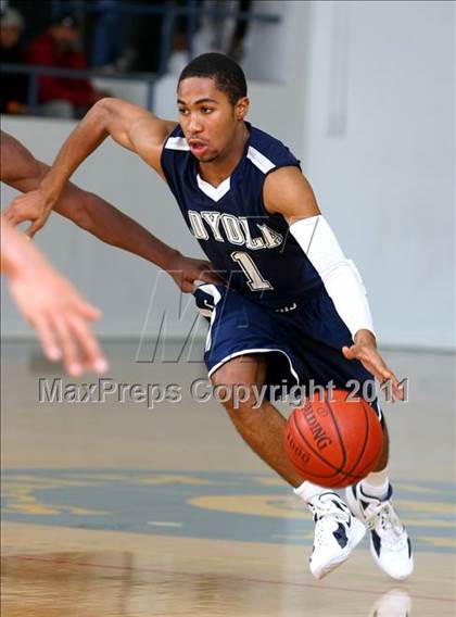 Thumbnail 1 in Alemany vs. Loyola (The Tournament) photogallery.