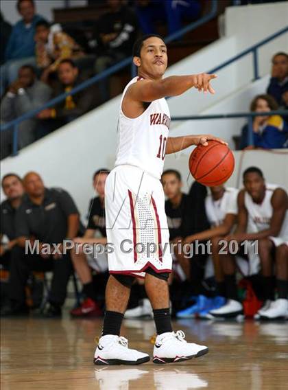 Thumbnail 2 in Alemany vs. Loyola (The Tournament) photogallery.