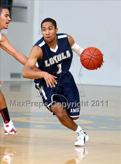 Thumbnail 1 in Alemany vs. Loyola (The Tournament) photogallery.