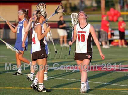 Thumbnail 2 in Scarborough vs. Kennebunk (MPA Class A West Regional Final) photogallery.