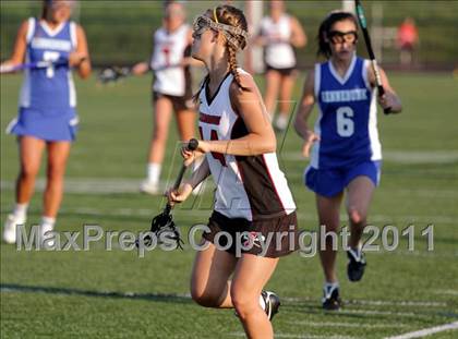 Thumbnail 2 in Scarborough vs. Kennebunk (MPA Class A West Regional Final) photogallery.