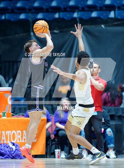 Thumbnail 1 in Union County vs. Butler (GHSA 2A Finals) photogallery.