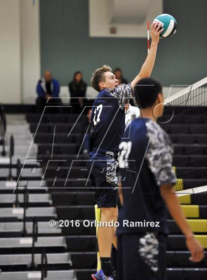 Thumbnail 1 in Mater Dei Catholic @ Olympian photogallery.