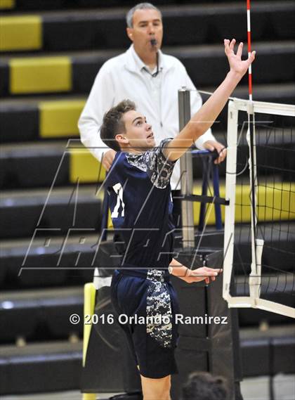 Thumbnail 1 in Mater Dei Catholic @ Olympian photogallery.