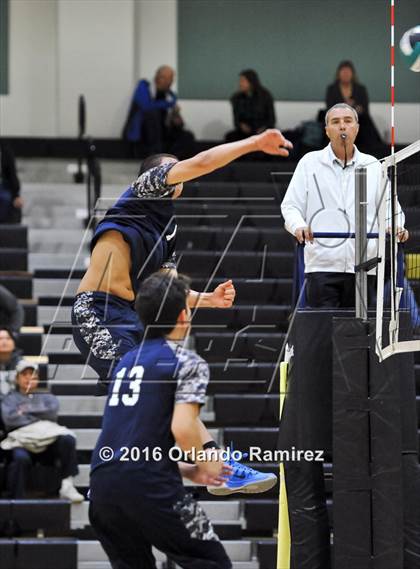 Thumbnail 1 in Mater Dei Catholic @ Olympian photogallery.