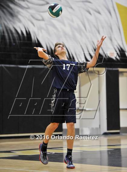Thumbnail 3 in Mater Dei Catholic @ Olympian photogallery.