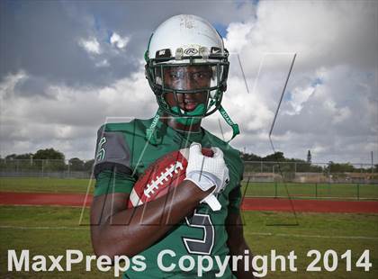 Thumbnail 3 in Central (2014 Preseason Top 25 Photo Shoot)  photogallery.