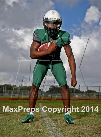 Thumbnail 1 in Central (2014 Preseason Top 25 Photo Shoot)  photogallery.