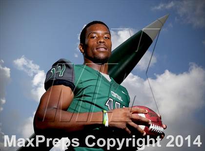 Thumbnail 1 in Central (2014 Preseason Top 25 Photo Shoot)  photogallery.