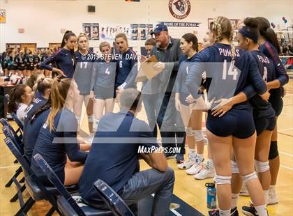 Thumbnail 3 in Highland vs  Perry  (AIA 6A Semi Final) photogallery.