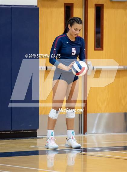 Thumbnail 1 in Highland vs  Perry  (AIA 6A Semi Final) photogallery.