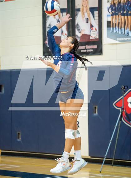 Thumbnail 1 in Highland vs  Perry  (AIA 6A Semi Final) photogallery.
