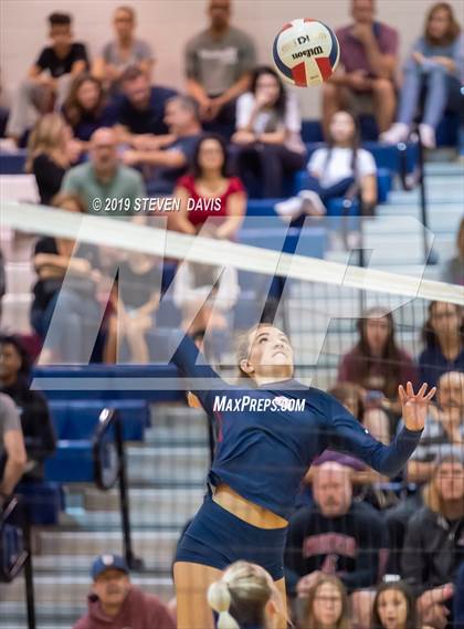 Thumbnail 3 in Highland vs  Perry  (AIA 6A Semi Final) photogallery.
