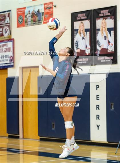 Thumbnail 3 in Highland vs  Perry  (AIA 6A Semi Final) photogallery.