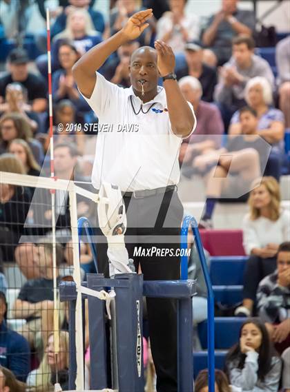 Thumbnail 1 in Highland vs  Perry  (AIA 6A Semi Final) photogallery.